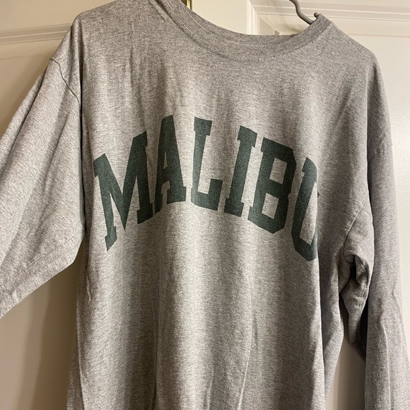 Brandy Melville Tops - Brandy Melville Long Sleeve